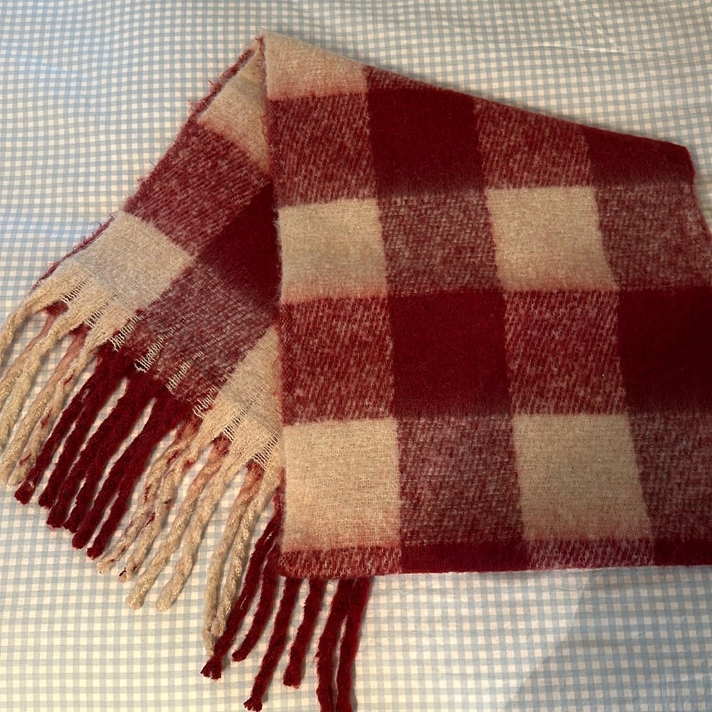 Steve Madden Red and Beige Plaid Fringe Scarf